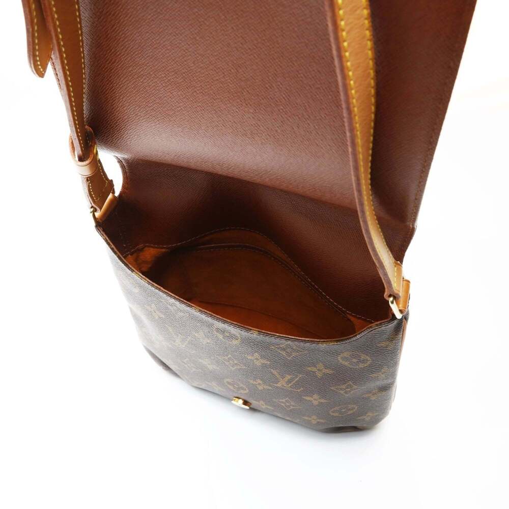 LOUIS VUITTON Brown Monogram Shoulder Bag - Picture 10 of 11